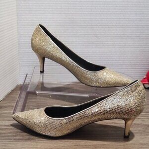 Le Chateau golden flakes heels women's size 10 gold 2" heels